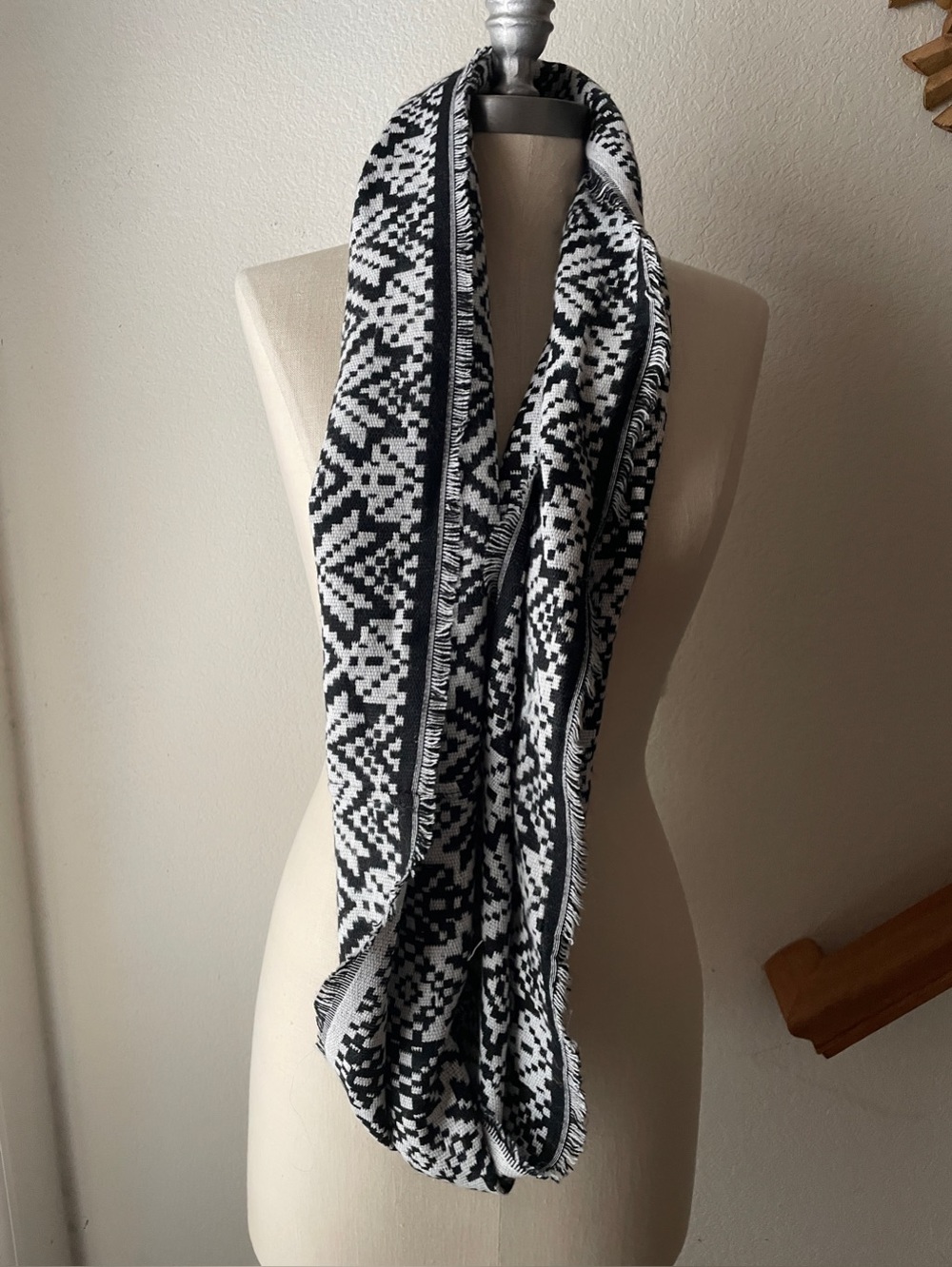 J. Jill Scarf NWT